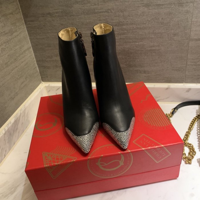 Christian Louboutin Women Shoes size 35-41 8.5CM