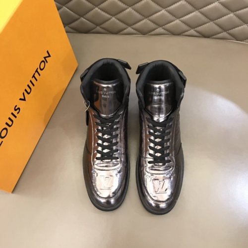 LOUIS VUITTON men sneaker eur size 38-45