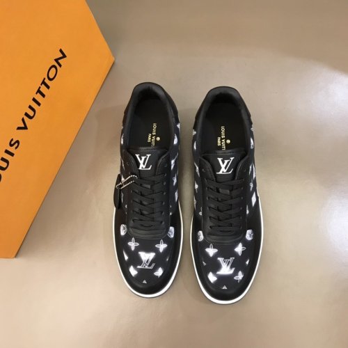 LOUIS VUITTON men sneaker eur size 38-45