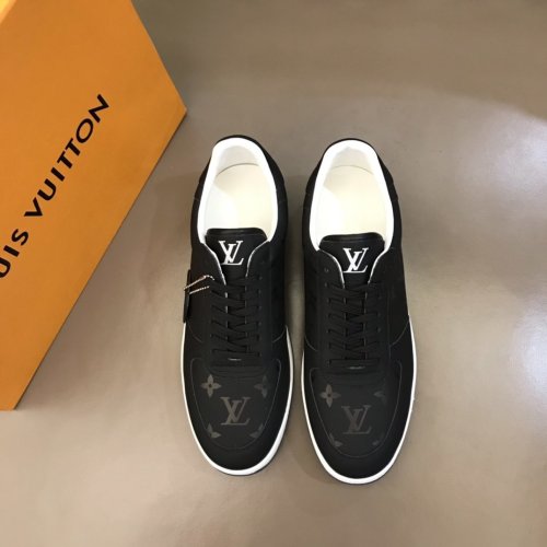 LOUIS VUITTON men sneaker eur size 38-45