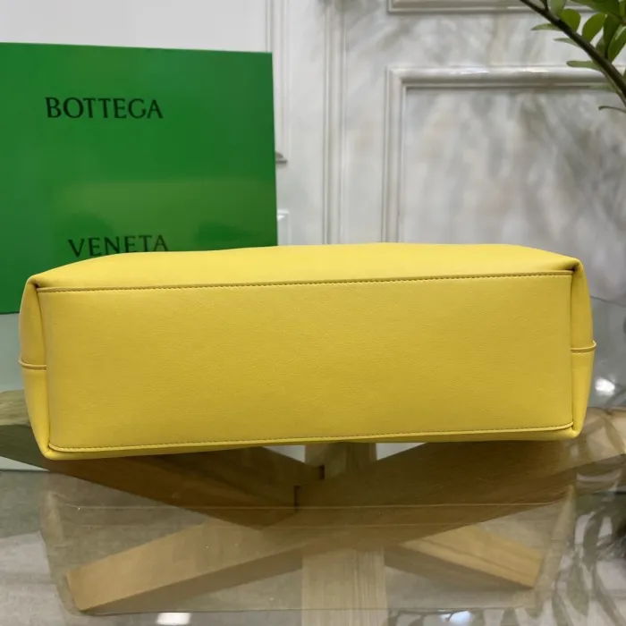 BOTTEGA VENETA bags