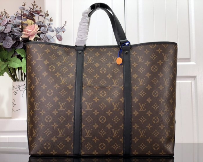 LOUIS VUITTON bags