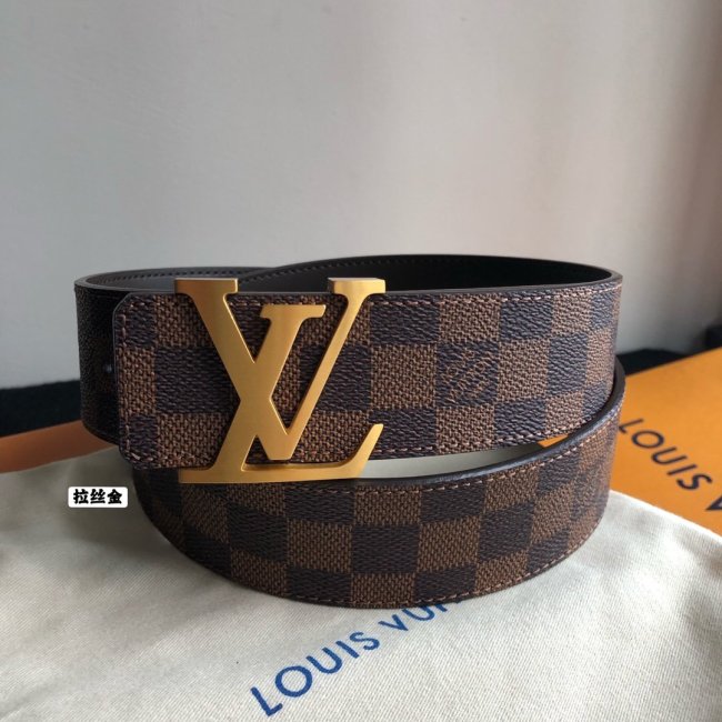 LOUIS VUITTON Belt