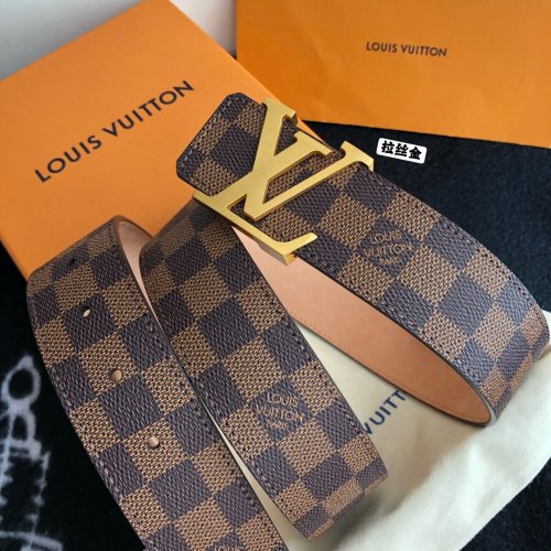 LOUIS VUITTON Belt
