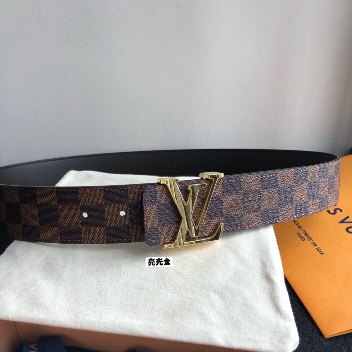 LOUIS VUITTON Belt