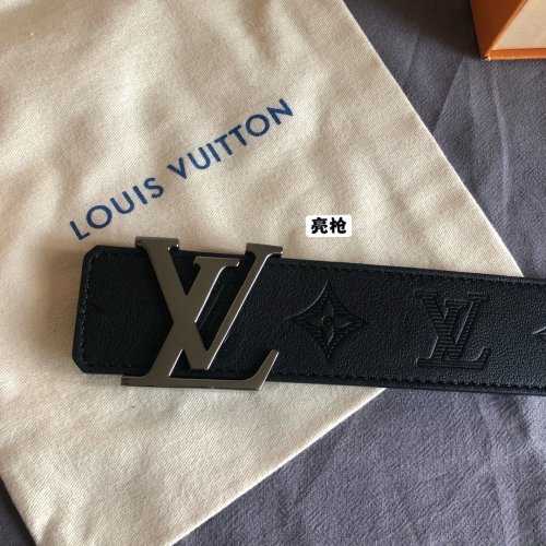 LOUIS VUITTON Belt
