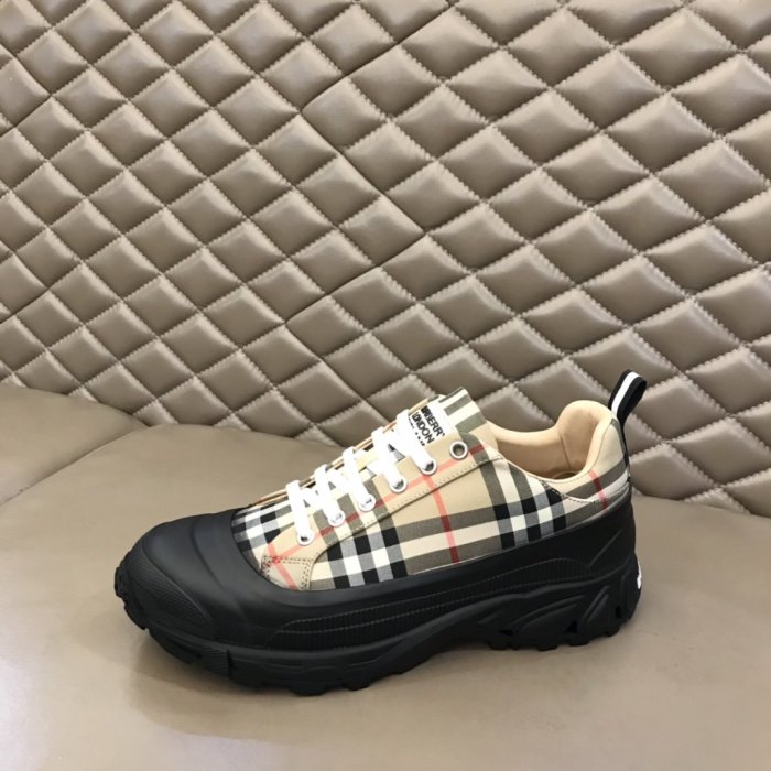 Burberry men sneaker eur size 38-44