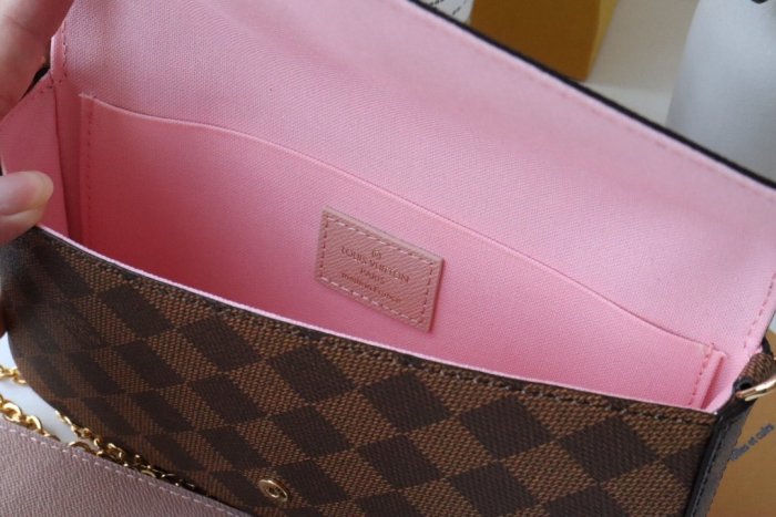 LOUIS VUITTON bags