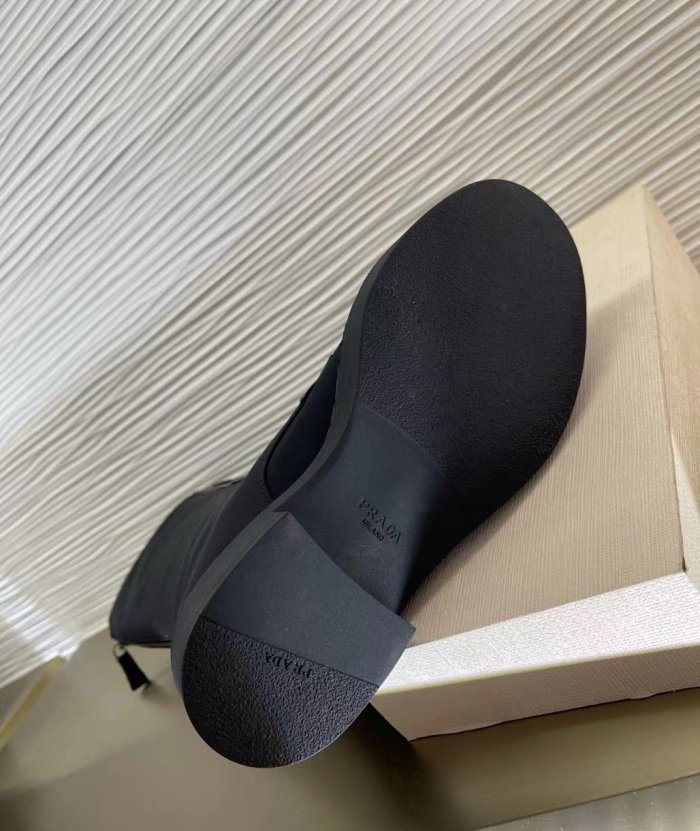 Prada Women Shoes size 35-41