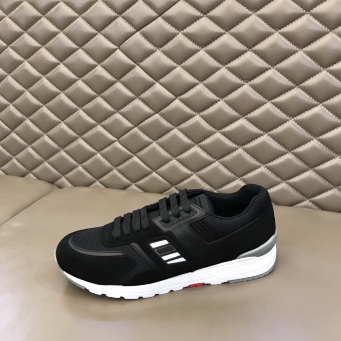 Prada men sneaker eur size 39-43