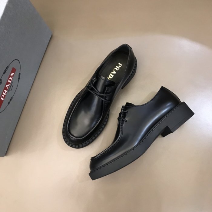 Prada men sneaker eur size 38-44