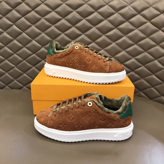 LOUIS VUITTON men sneaker eur size 35-44