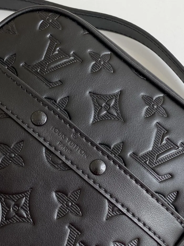 LOUIS VUITTON bags
