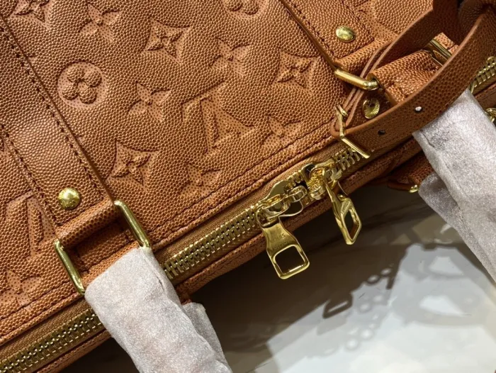LOUIS VUITTON bags