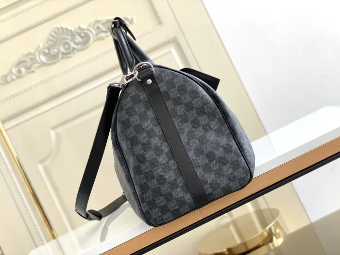 LOUIS VUITTON bags