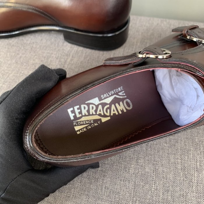 Ferragamo men sneaker eur size 39-44