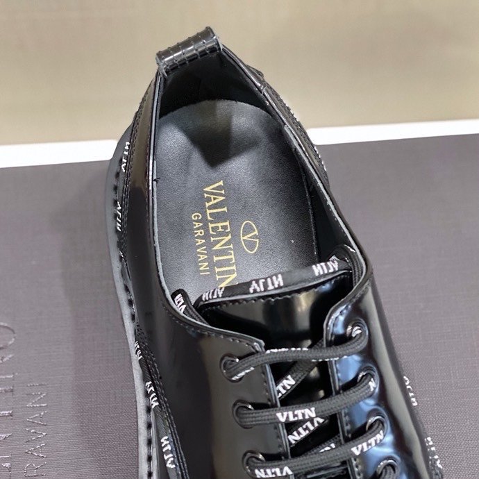 Valentino men sneaker eur size 38-45