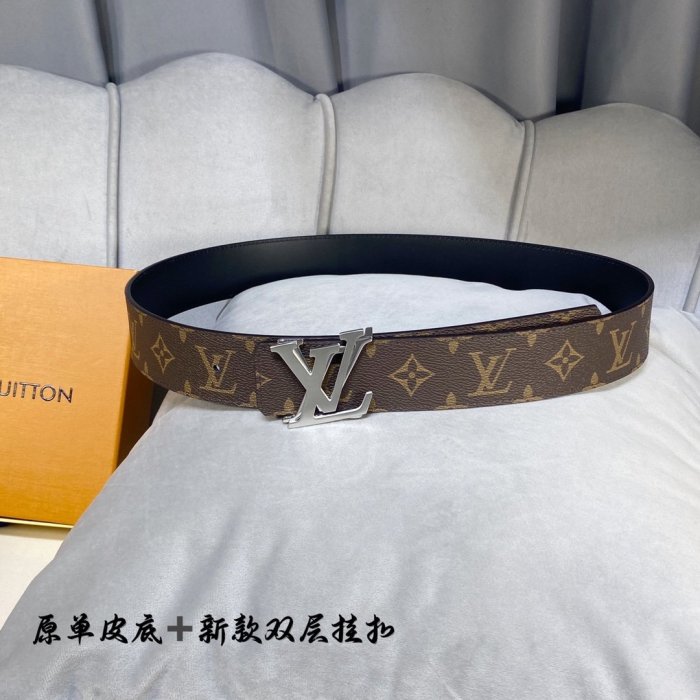 LOUIS VUITTON Belt