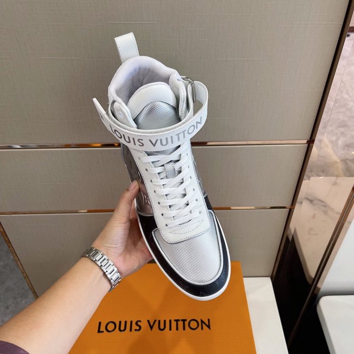 LOUIS VUITTON men sneaker eur size 38-45