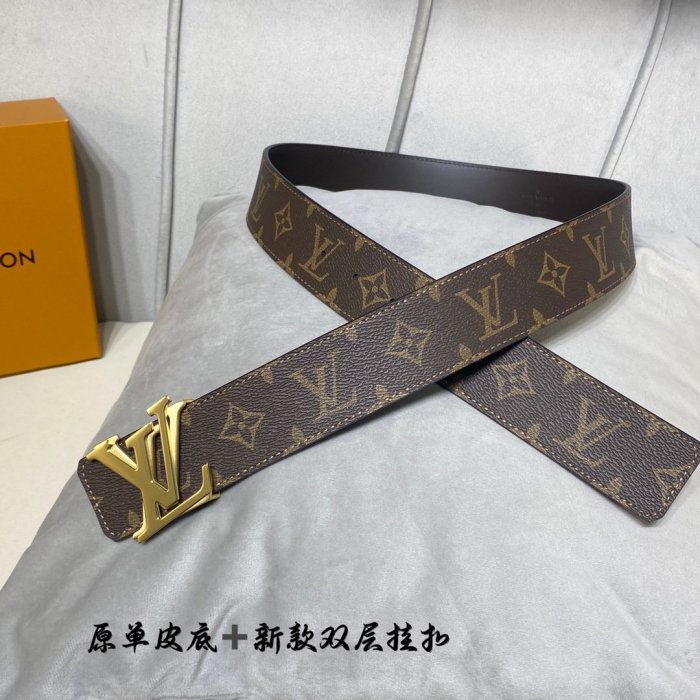 LOUIS VUITTON Belt