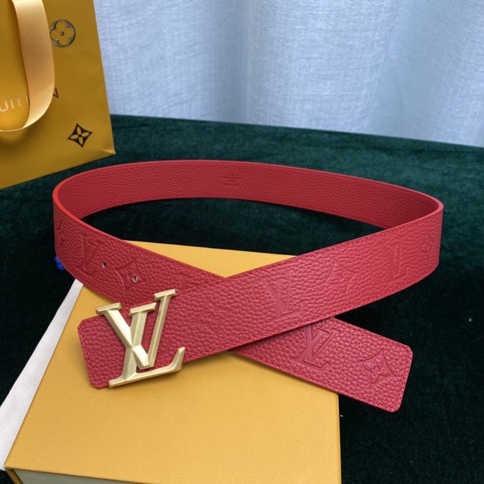 LOUIS VUITTON Belt