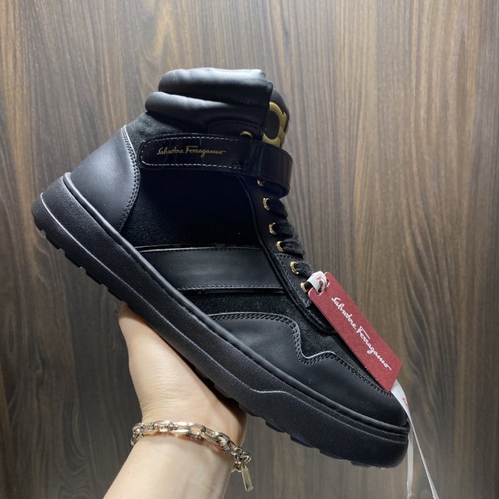 Ferragamo men sneaker eur size 39-44