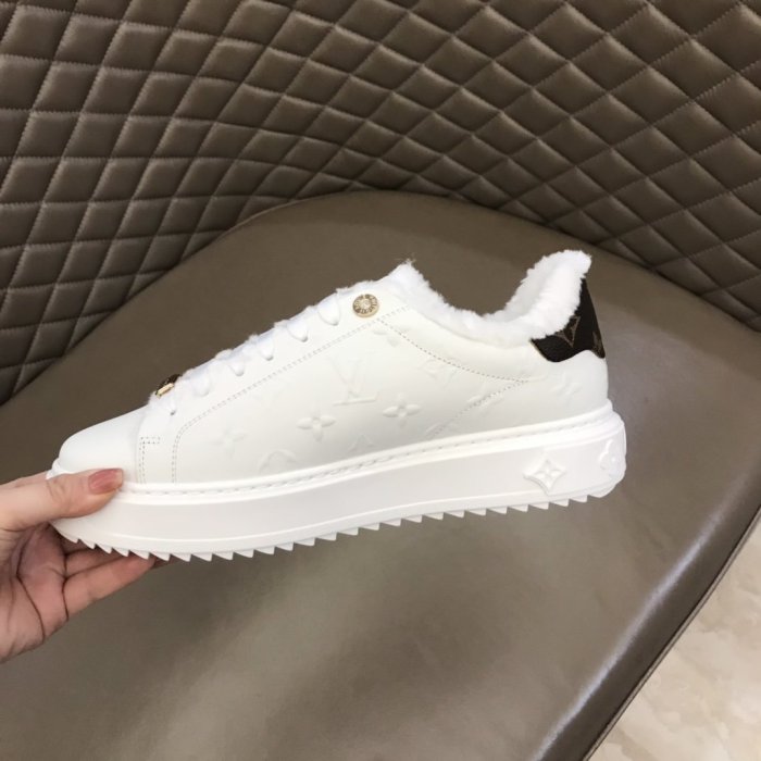 LOUIS VUITTON men sneaker eur size 35-44