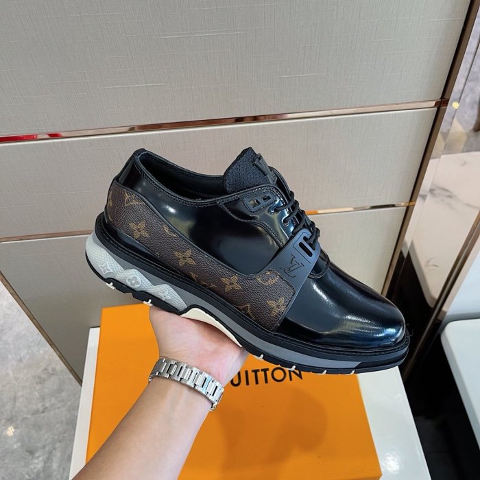 LOUIS VUITTON men sneaker eur size 38-45