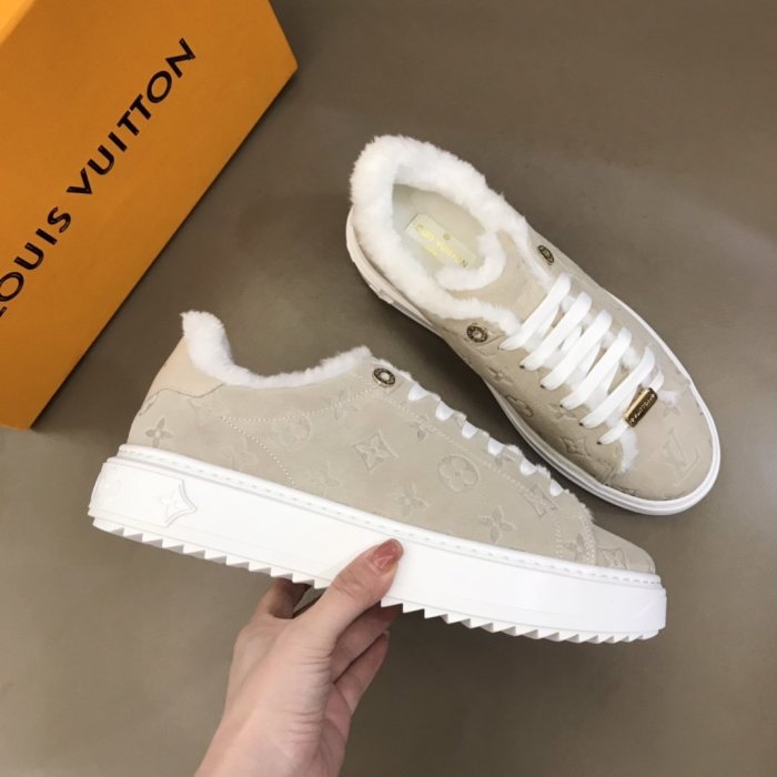 LOUIS VUITTON men sneaker eur size 35-44