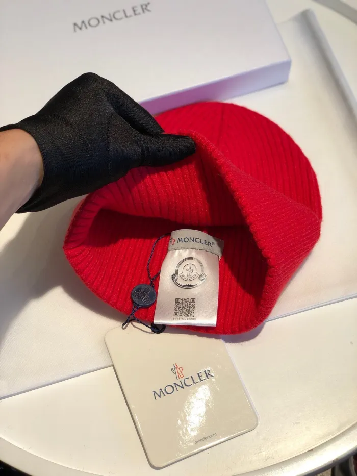 MONCLER Hats