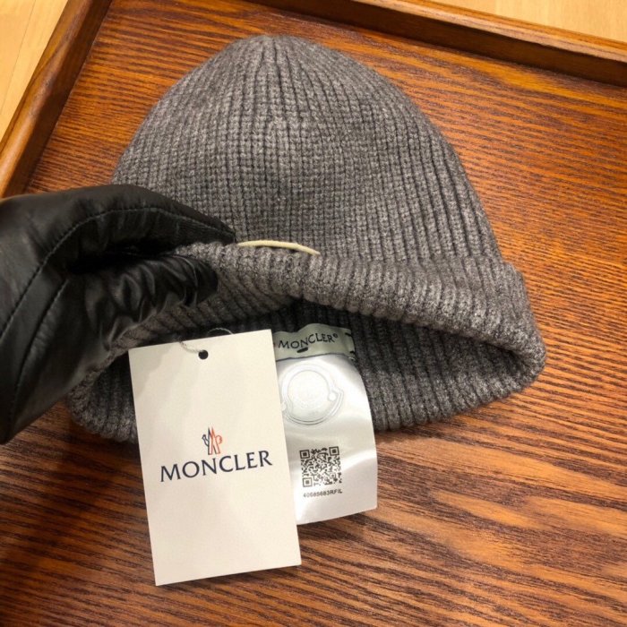 MONCLER Hats