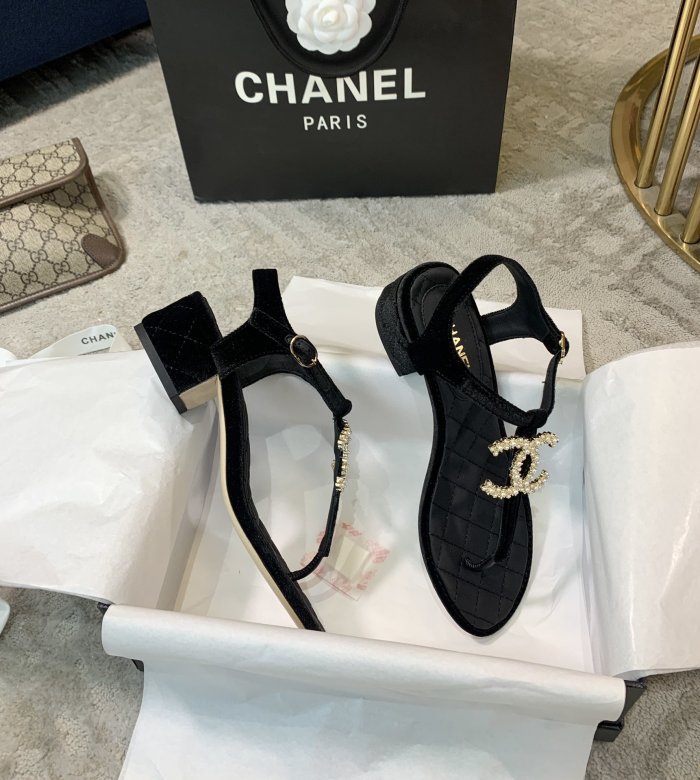 Chanel Women Shoes size 35-42 4CM