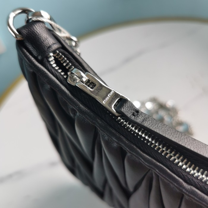 Miu Miu bags Item NO:179624