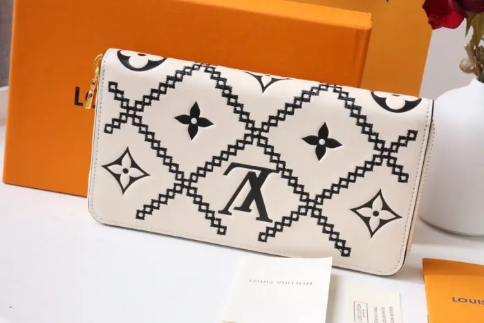 LOUIS VUITTON bags Item NO:179597