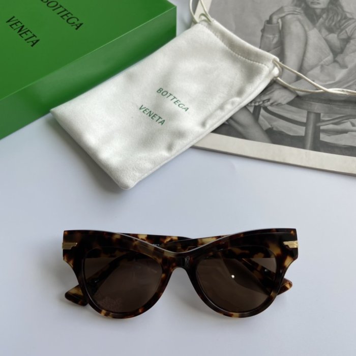 BOTTEGA VENETA sunglasses Item NO：180546