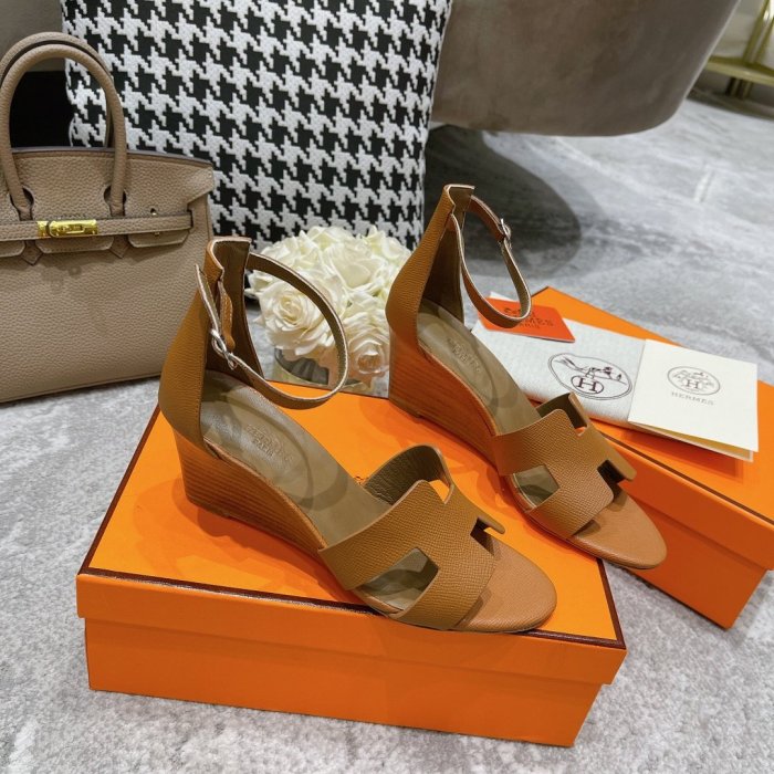 Hermes Women Shoes size 35-39 Item NO：181237