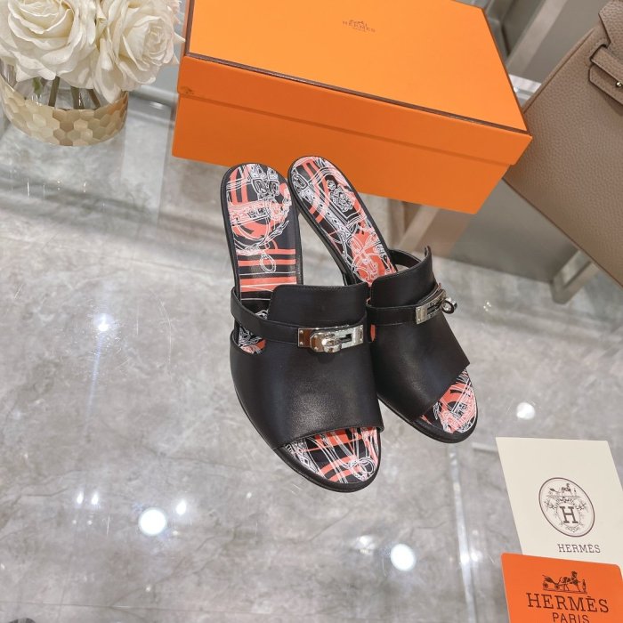 Hermes Women Shoes size 35-39 Item NO：181273