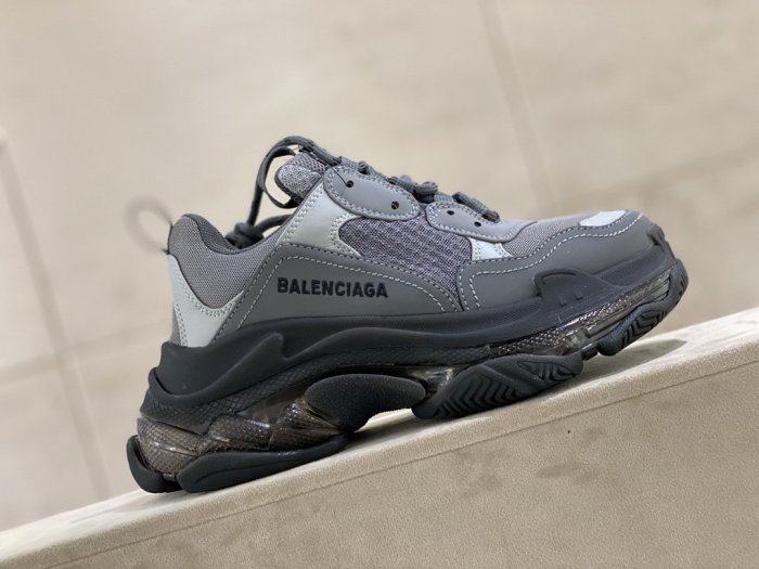 Balenciaga men sneaker eur size 35-45 Item NO：133540