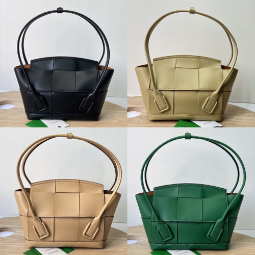 BOTTEGA VENETA bags Item NO：182180