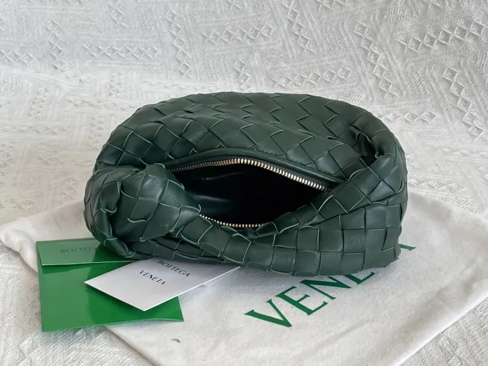 BOTTEGA VENETA bags Item NO：182213