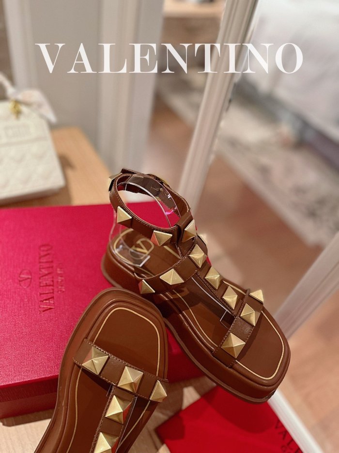 Valentino Women_Slippers/Sandals size eur 35-41