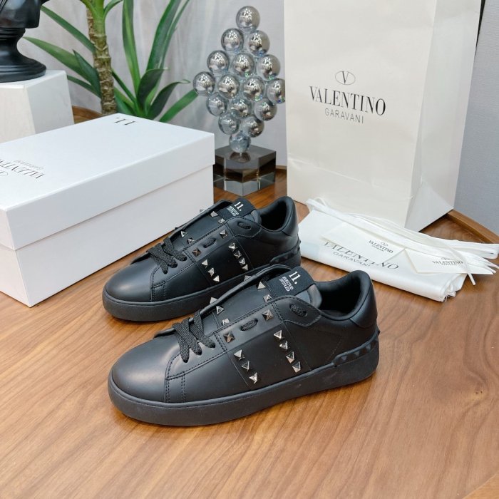 Valentino Unisex_Csaual shoes eur 35-45