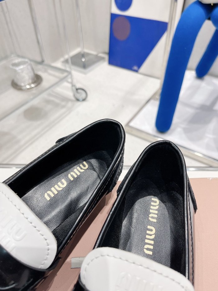 Miu Miu women _Csaual shoes eur 35-40