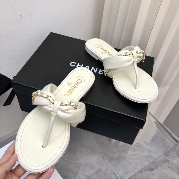 Chanel Women_Slippers/Sandals eur 35-39