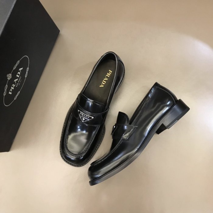 Prada men_Casual size eur 38-44