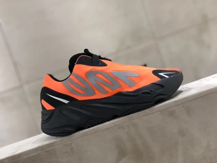 Yeezy Sports Shoes size eur 36-46