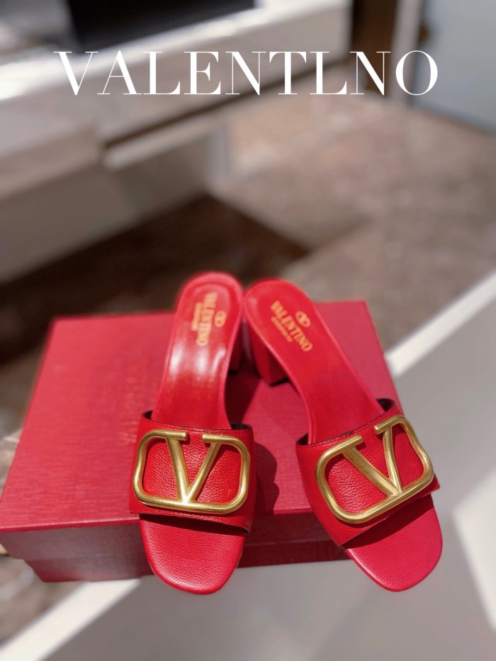 Valentino Women_Slippers/Sandals size eur 35-40