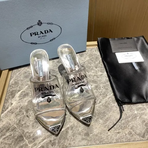 Prada Women_Slippers/Sandals size eur 35-41