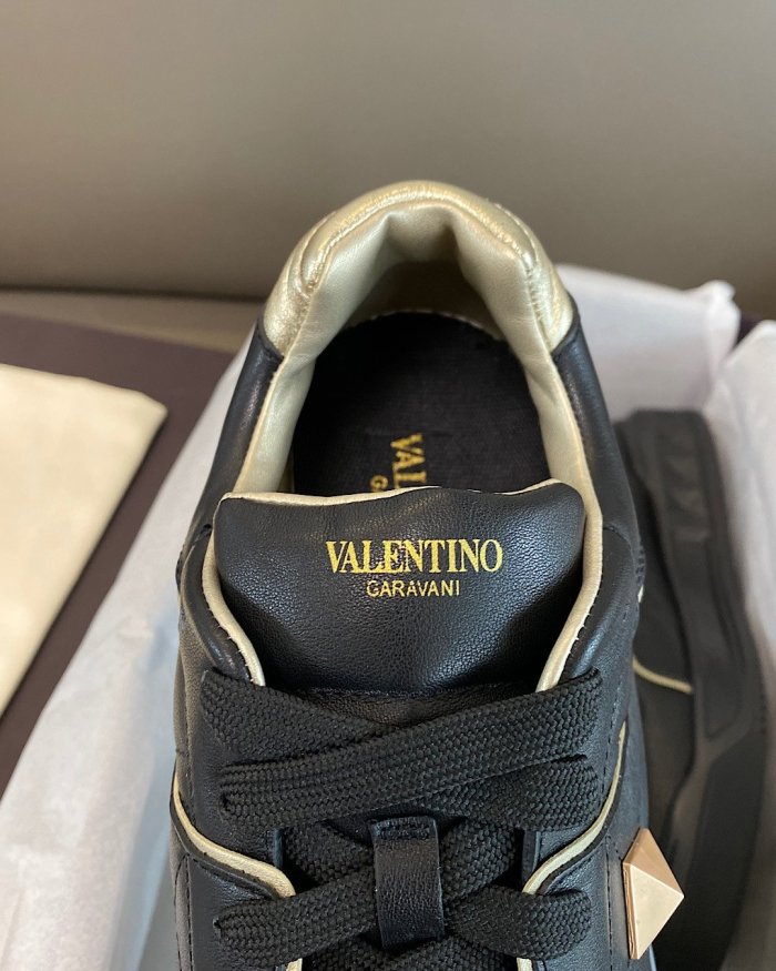 Valentino Unisex_Csaual shoes eur 35-45