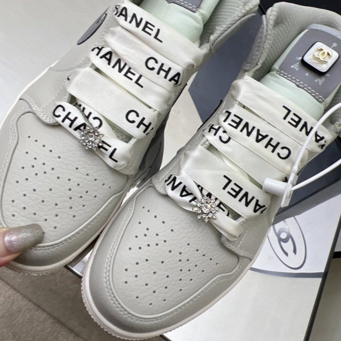 Chanel women _Csaual shoes eur 35-40